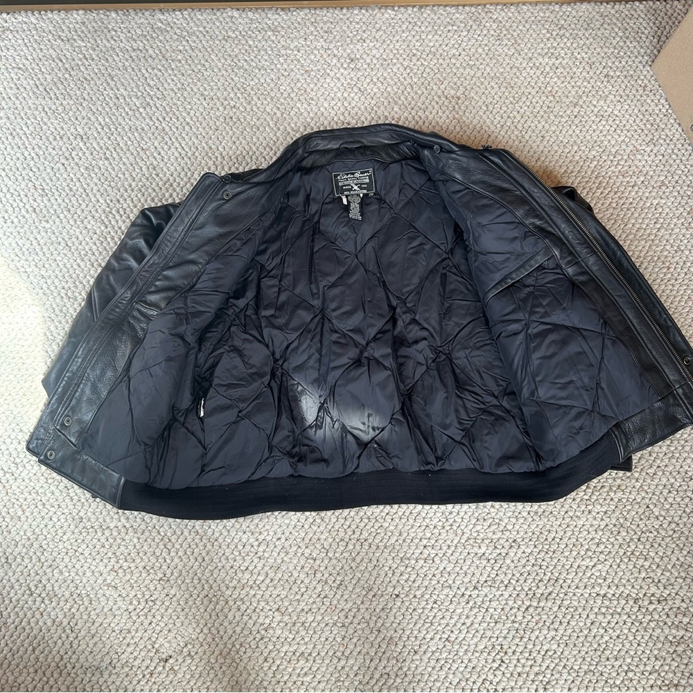 Eddie Bauer Black Leather Bomber Jacket - Picture 9 of 10